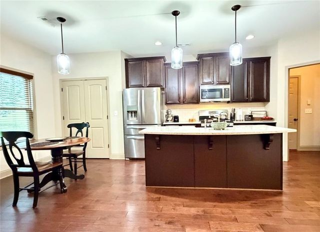 6169 Clear Brook Pass, Douglasville, GA 30135
