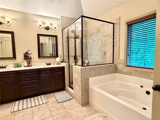 6169 Clear Brook Pass, Douglasville, GA 30135