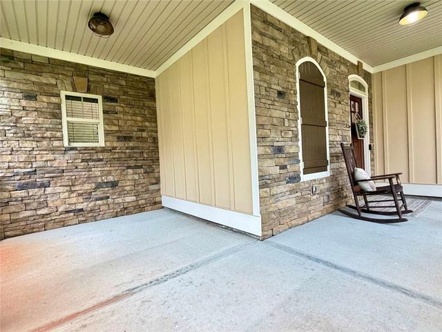6169 Clear Brook Pass, Douglasville, GA 30135