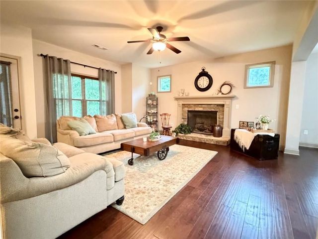 6169 Clear Brook Pass, Douglasville, GA 30135