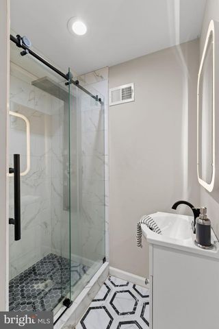 1416 N DOVER ST, Philadelphia, PA 19121