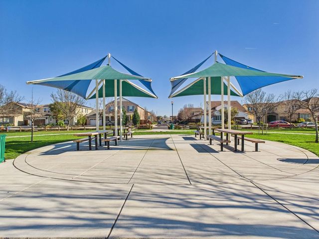 2521 Shadowbrooke Rd, Brentwood, CA 94513