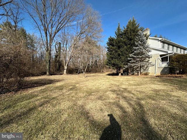 10510 HERSHEY DR, Williamsport, MD 21795