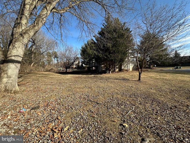 10510 HERSHEY DR, Williamsport, MD 21795