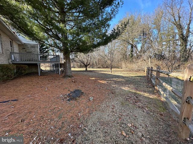 10510 HERSHEY DR, Williamsport, MD 21795