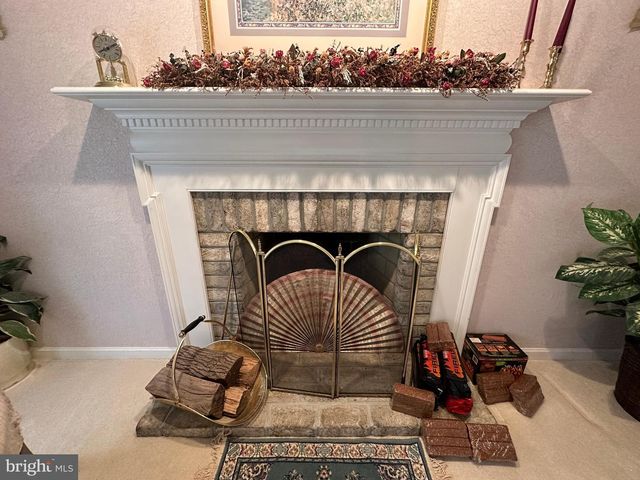 10510 HERSHEY DR, Williamsport, MD 21795