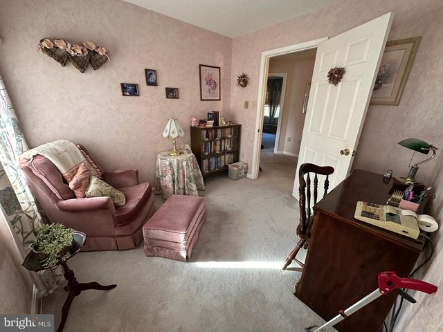 10510 HERSHEY DR, Williamsport, MD 21795