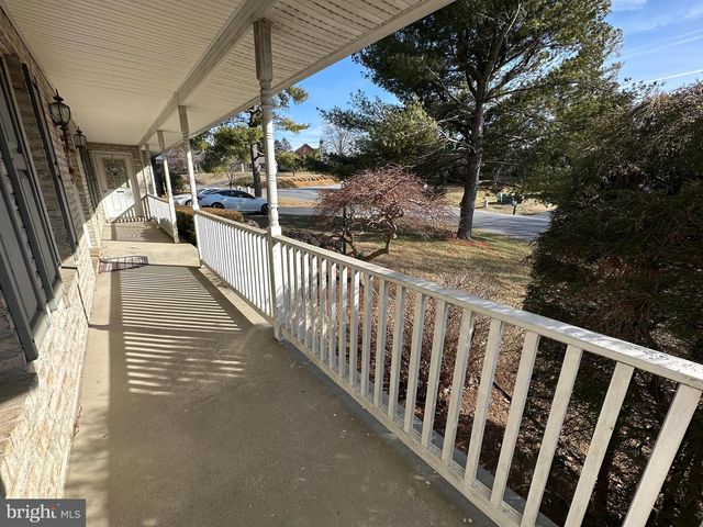 10510 HERSHEY DR, Williamsport, MD 21795