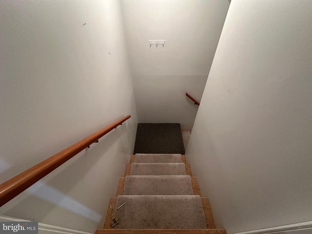 10510 HERSHEY DR, Williamsport, MD 21795