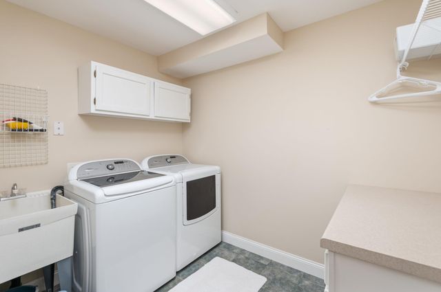 16229 Graben Court, Eden Prairie, MN 55346