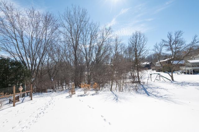 16229 Graben Court, Eden Prairie, MN 55346