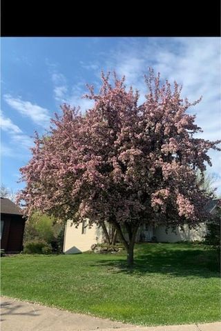 16229 Graben Court, Eden Prairie, MN 55346