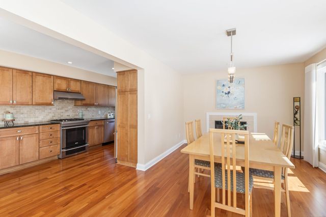 16229 Graben Court, Eden Prairie, MN 55346