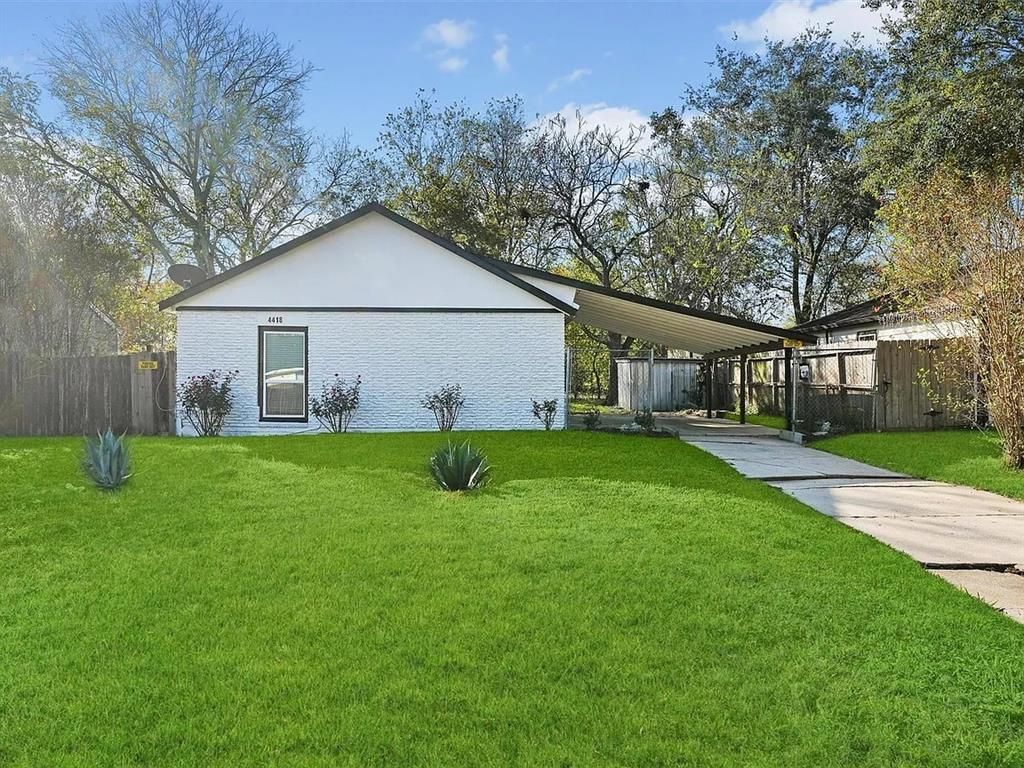 4418 Dacca Drive, Houston, TX 77047