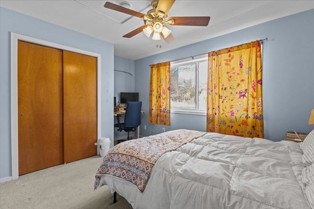 100 W Canal St Apt 4, Winooski, VT 05404