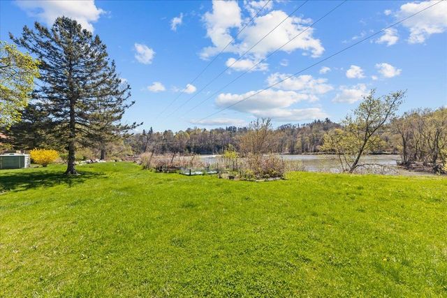100 W Canal St Apt 4, Winooski, VT 05404