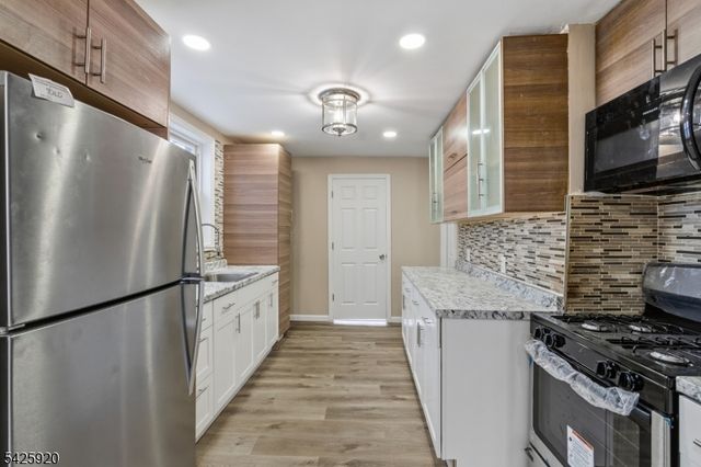 11 Tichenor Ter, Irvington Twp., NJ 07111