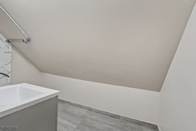 11 Tichenor Ter, Irvington Twp., NJ 07111