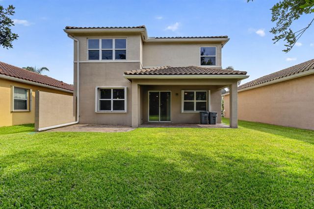 8135 Cantabria Falls Drive, Boynton Beach, FL 33473