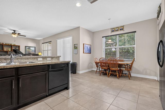8135 Cantabria Falls Drive, Boynton Beach, FL 33473