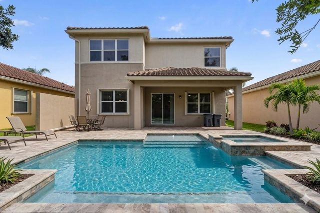 8135 Cantabria Falls Drive, Boynton Beach, FL 33473