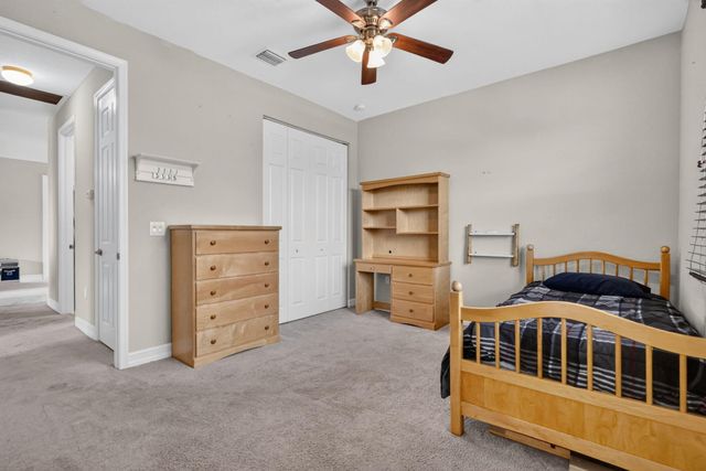 8135 Cantabria Falls Drive, Boynton Beach, FL 33473