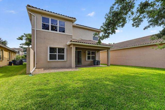 8135 Cantabria Falls Drive, Boynton Beach, FL 33473