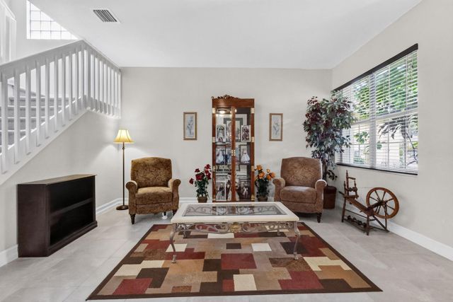 8135 Cantabria Falls Drive, Boynton Beach, FL 33473