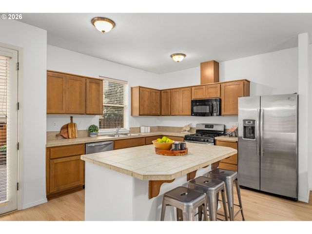 18646 Sw HIDEO Ct, Beaverton, OR 97003