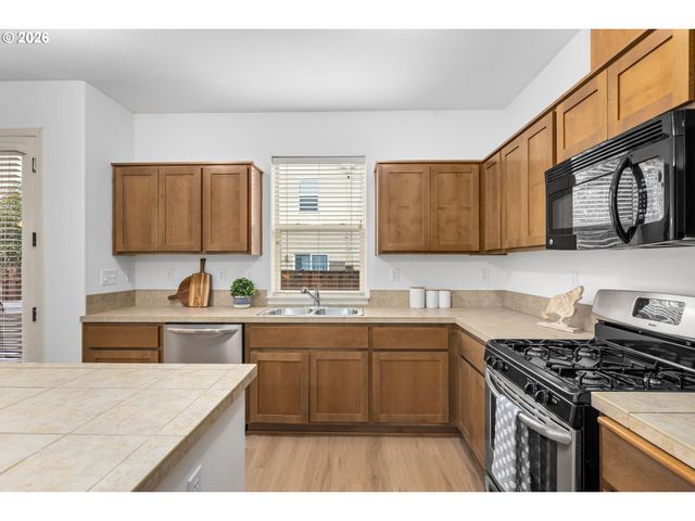 18646 Sw HIDEO Ct, Beaverton, OR 97003