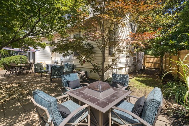 23 W Orchard Lane, Columbus, OH 43214