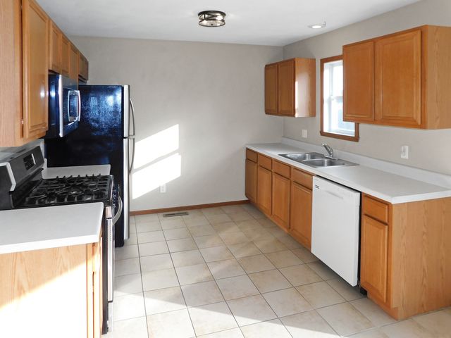 11364 Valerian Way, Roscoe, IL 61073