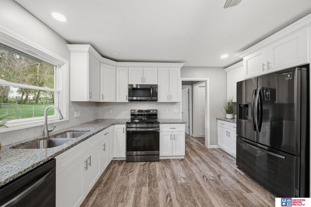 6701 Adams Street, Lincoln, NE 68507