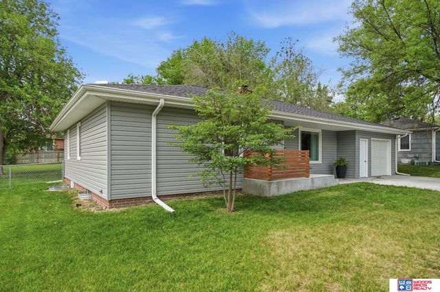6701 Adams Street, Lincoln, NE 68507