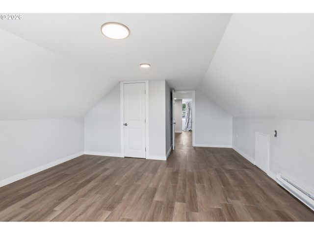 416 Nw 5TH Ave, Kelso, WA 98626