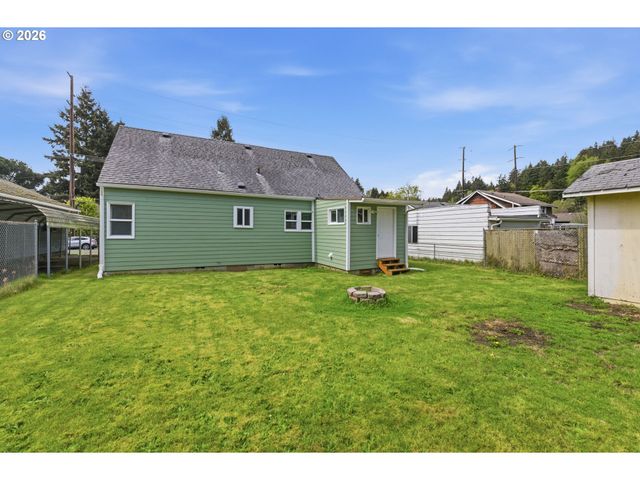 416 Nw 5TH Ave, Kelso, WA 98626