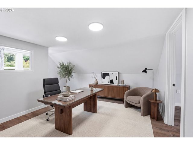 416 Nw 5TH Ave, Kelso, WA 98626