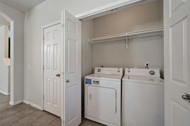 2412 Allred DR A, Austin, TX 78748
