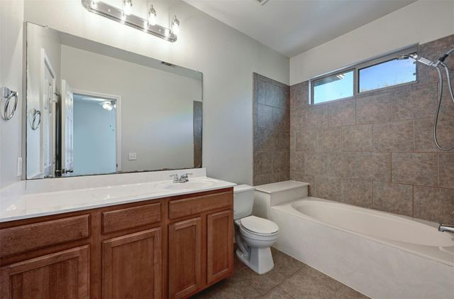 2412 Allred DR A, Austin, TX 78748