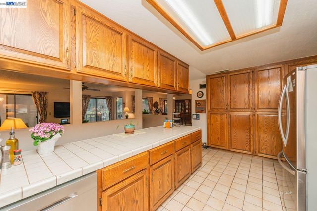 2393 Poker Bar Rd, Douglas City, CA 96024