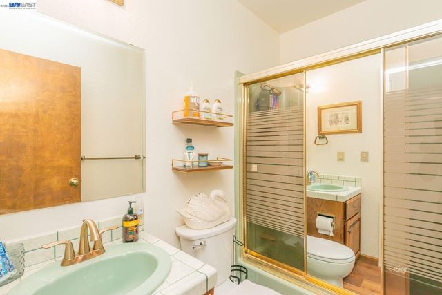 2393 Poker Bar Rd, Douglas City, CA 96024