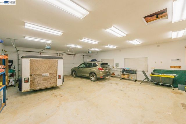 2393 Poker Bar Rd, Douglas City, CA 96024