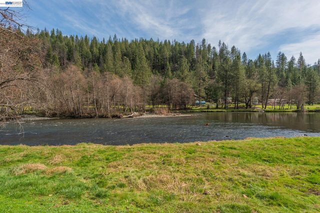 2393 Poker Bar Rd, Douglas City, CA 96024