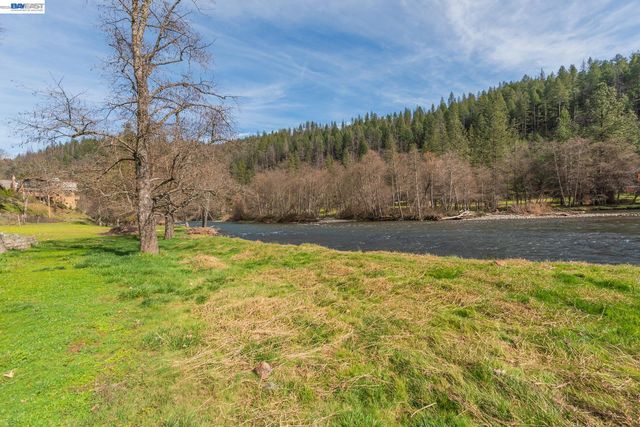 2393 Poker Bar Rd, Douglas City, CA 96024