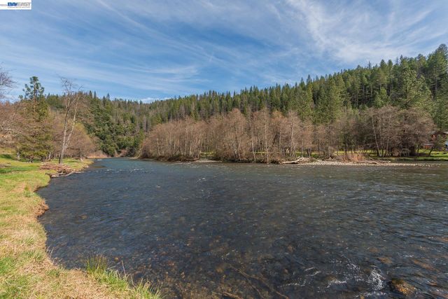 2393 Poker Bar Rd, Douglas City, CA 96024