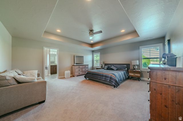 968 N 300 W CIR, Hurricane, UT 84737