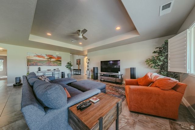 968 N 300 W CIR, Hurricane, UT 84737