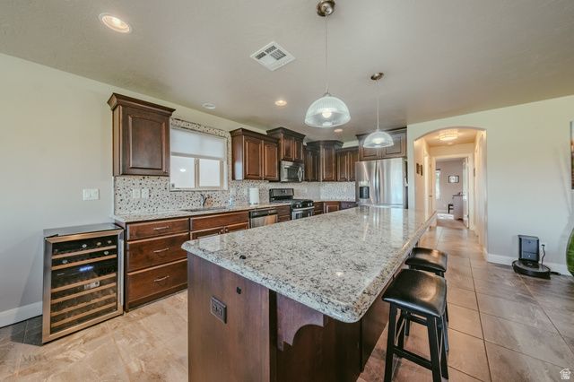 968 N 300 W CIR, Hurricane, UT 84737