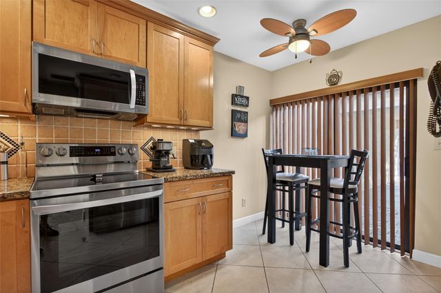 1804 Tamarind Ln, Coconut Creek, FL 33063