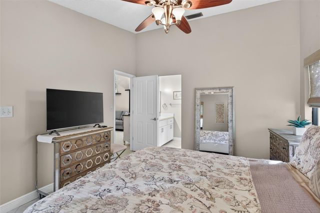 1804 Tamarind Ln, Coconut Creek, FL 33063